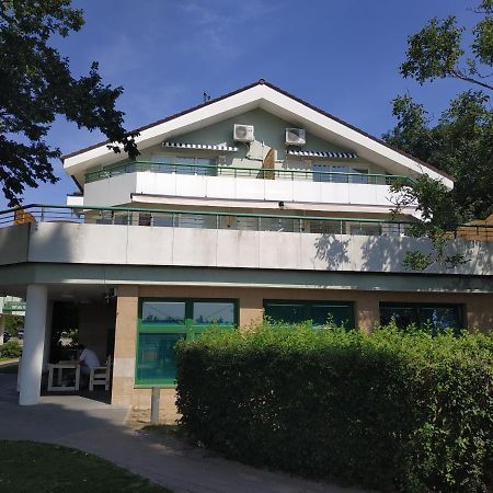 Apartmány Puerto Senec Exterior foto